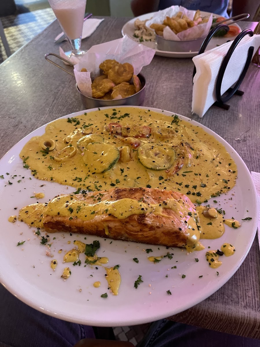 Klo Kitchen Market Photos 2